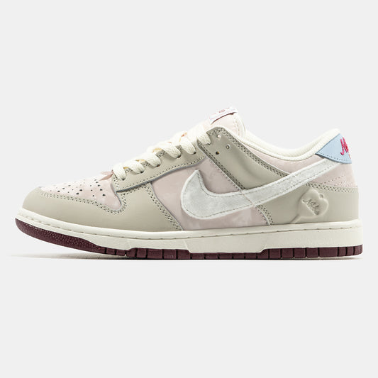 Nike SB Dunk Low “Valentine’s Day”