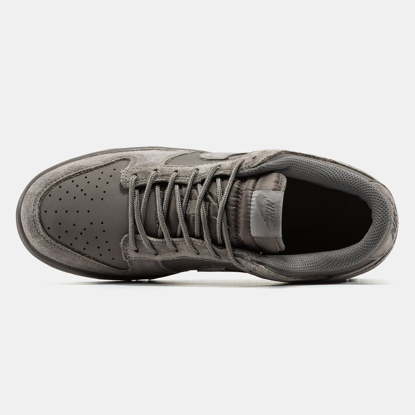 Nike SB Dunk Low