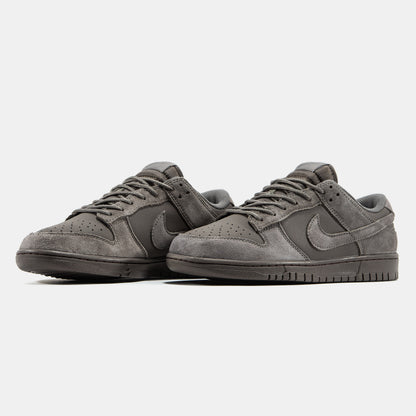 Nike SB Dunk Low