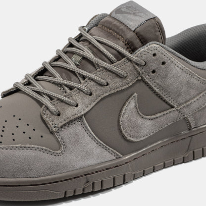 Nike SB Dunk Low
