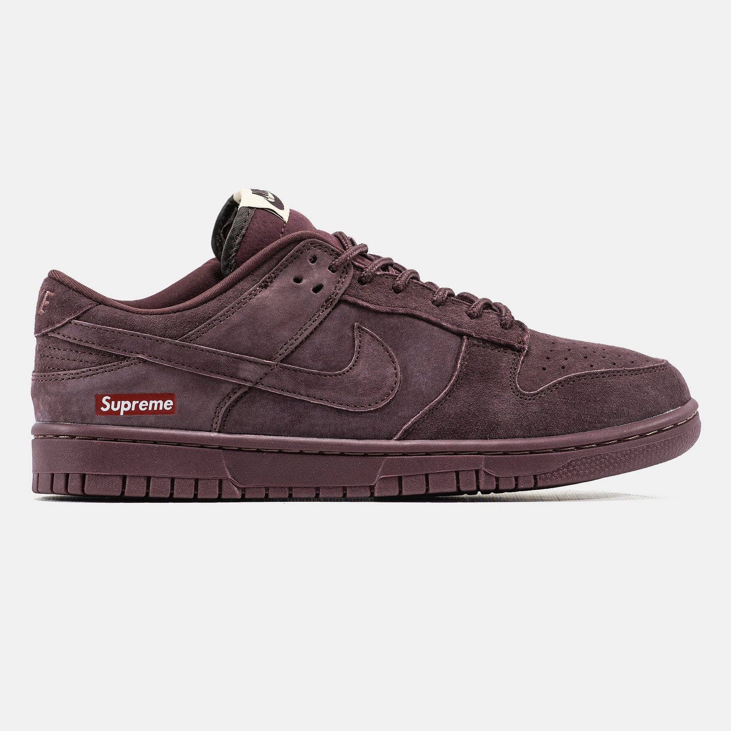 Nike SB Dunk Low x Supreme