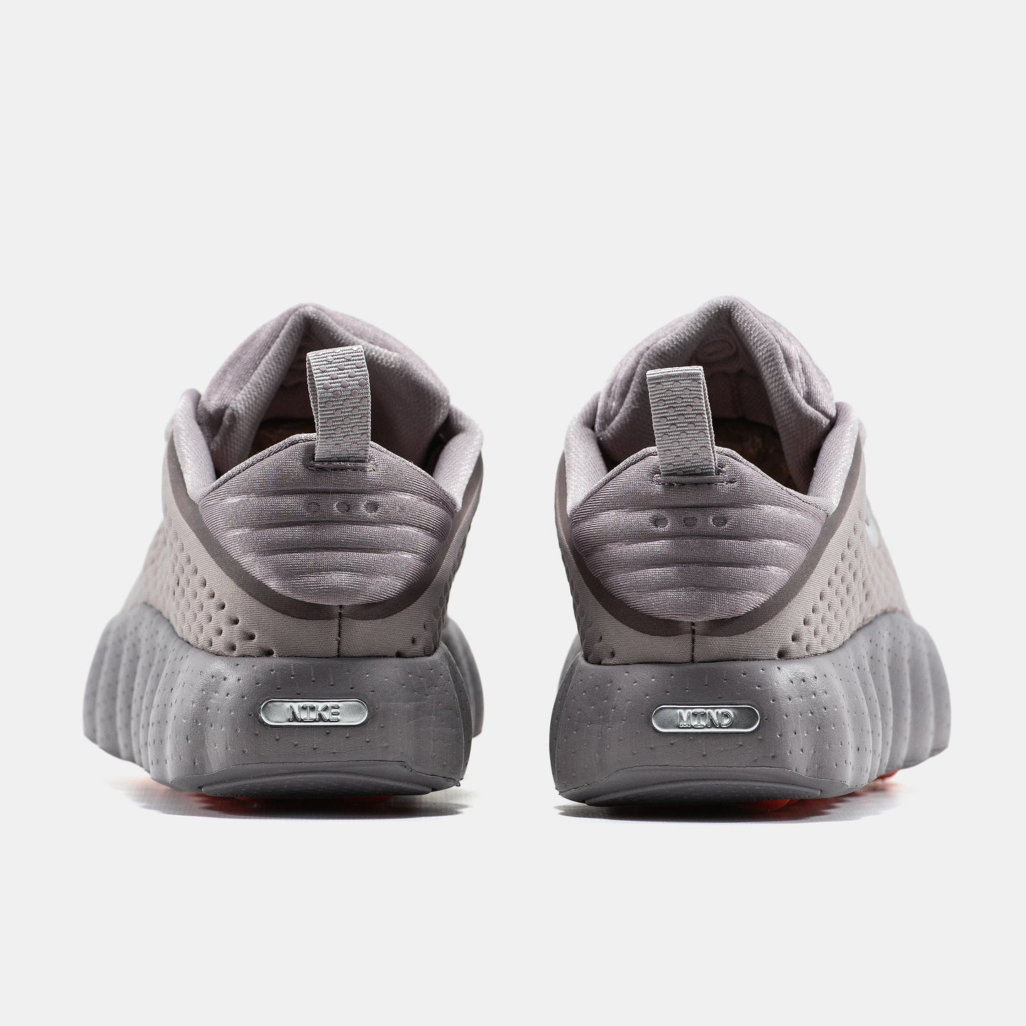 Nike Mind 002