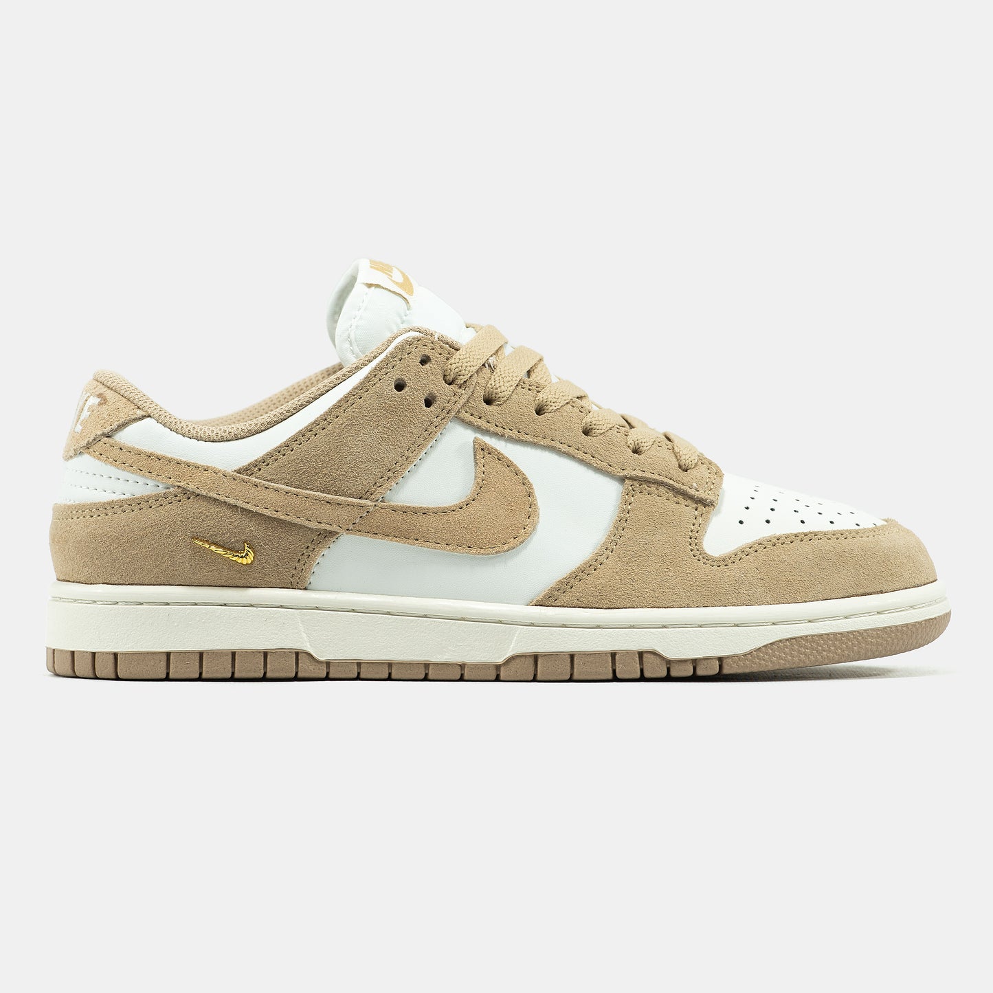 Nike SB Dunk Low