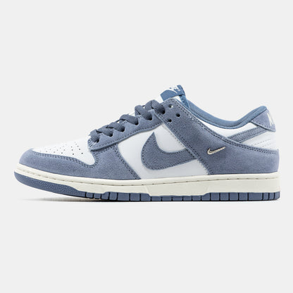 Nike SB Dunk Low
