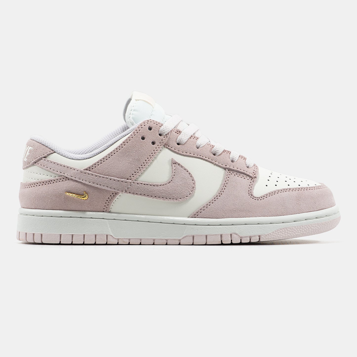 Nike SB Dunk Low