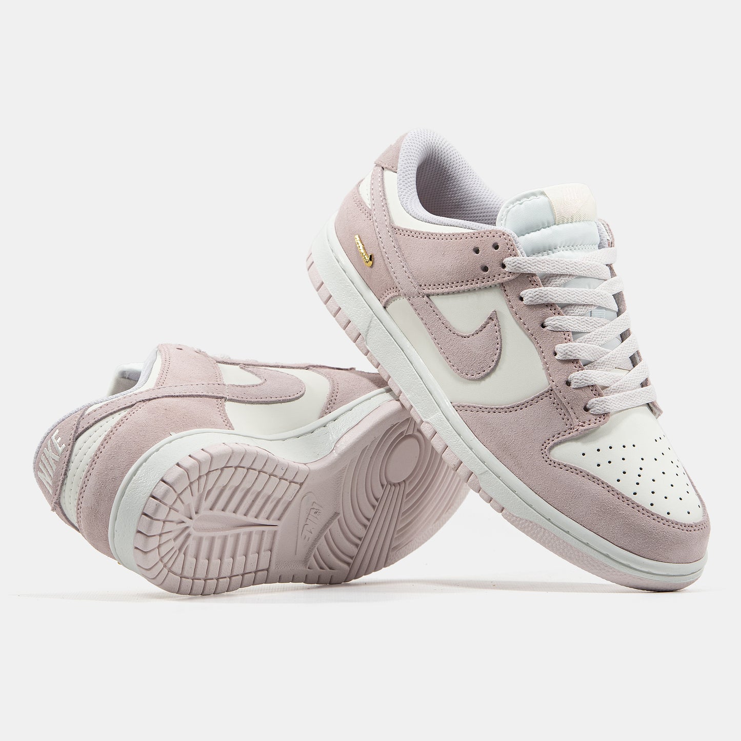 Nike SB Dunk Low