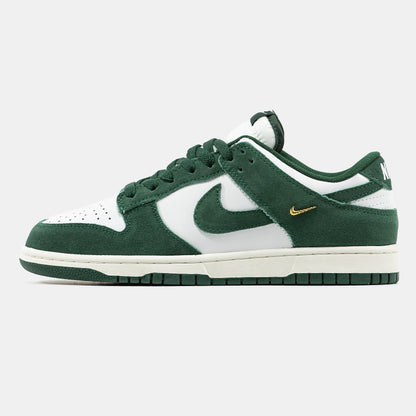 Nike SB Dunk Low