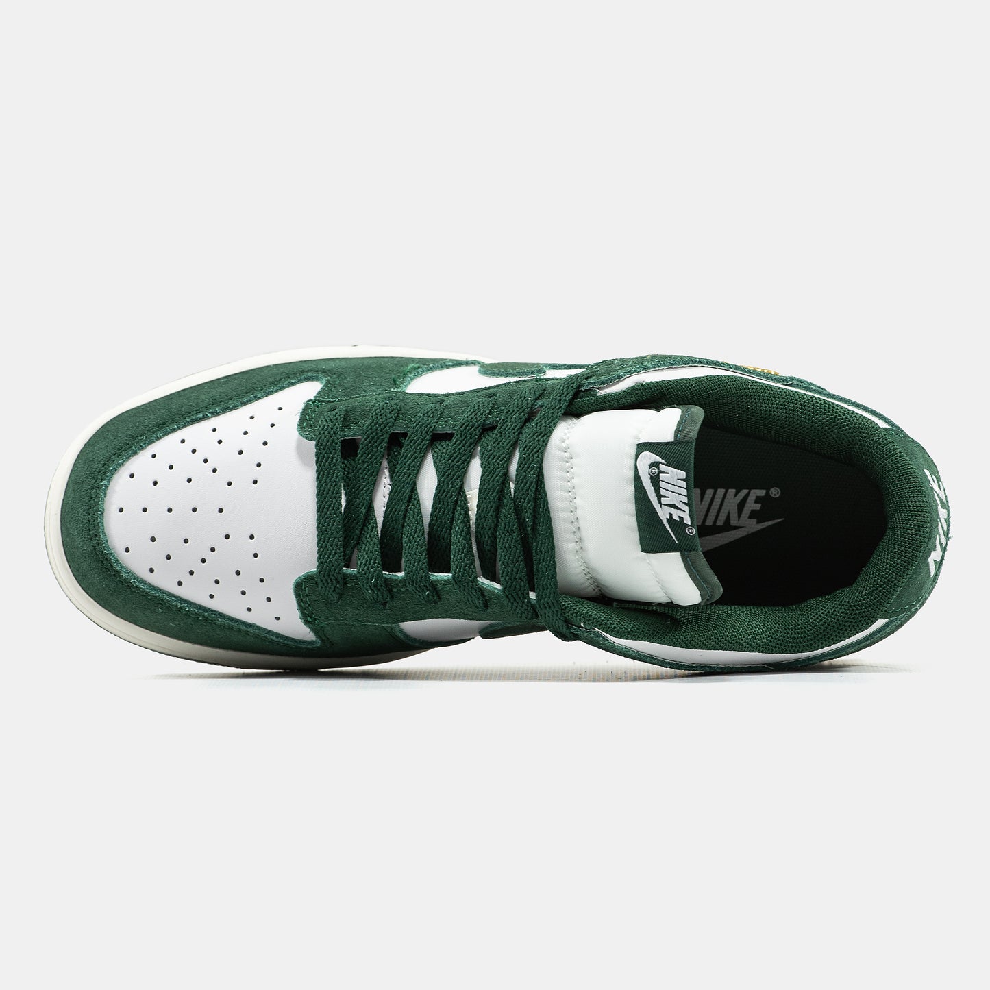 Nike SB Dunk Low