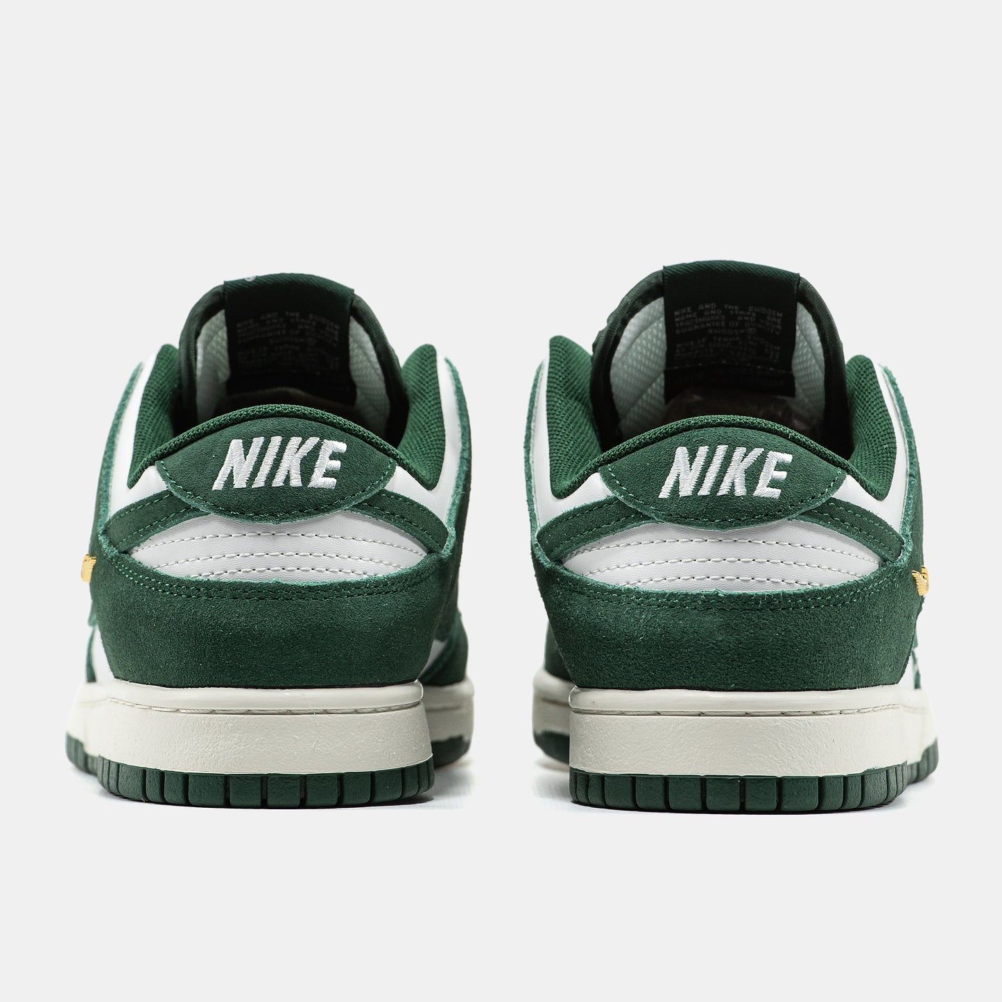 Nike SB Dunk Low