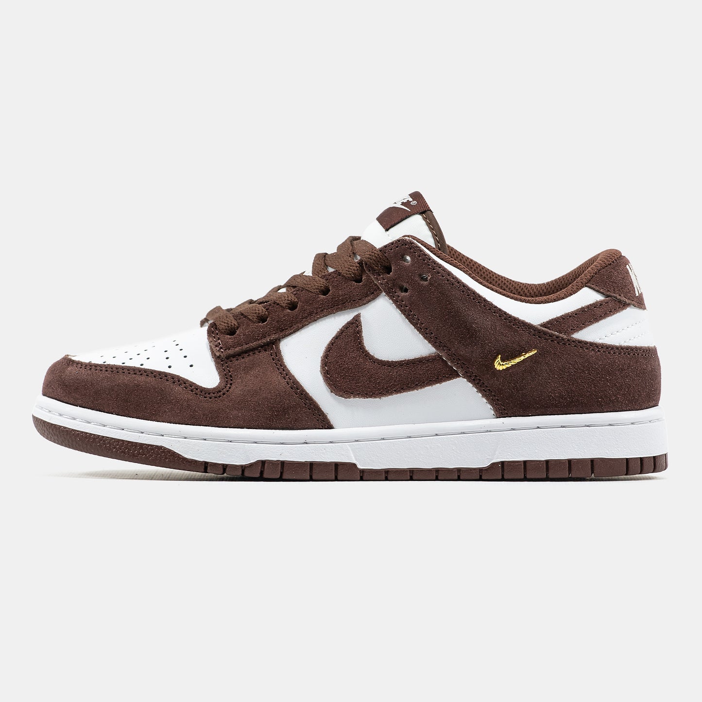 Nike SB Dunk Low