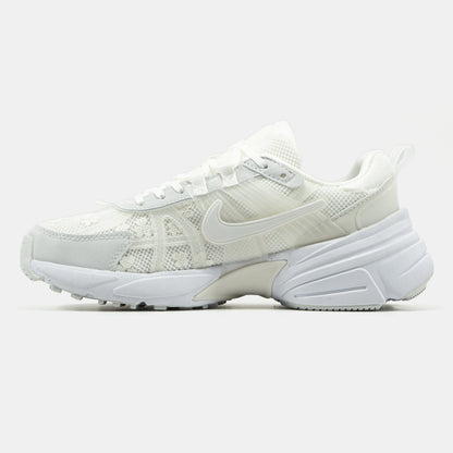 Nike Ava Rover