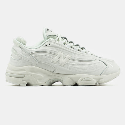 New Balance 1000