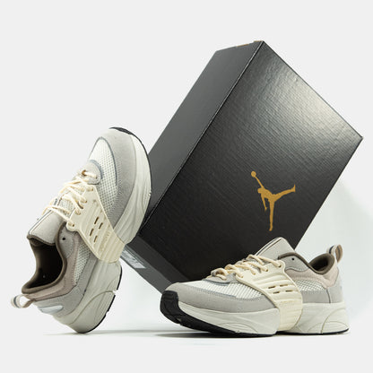 Nike Air Jordan Trunner