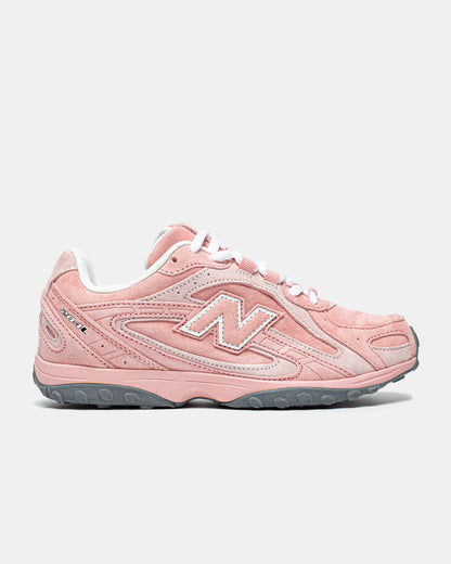 New Balance 204L ‚Pink‘