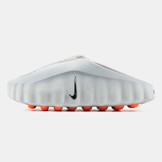 Nike Mind 001