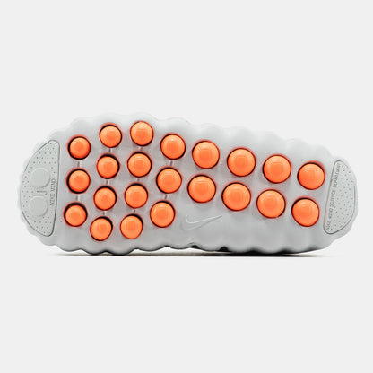Nike Mind 001