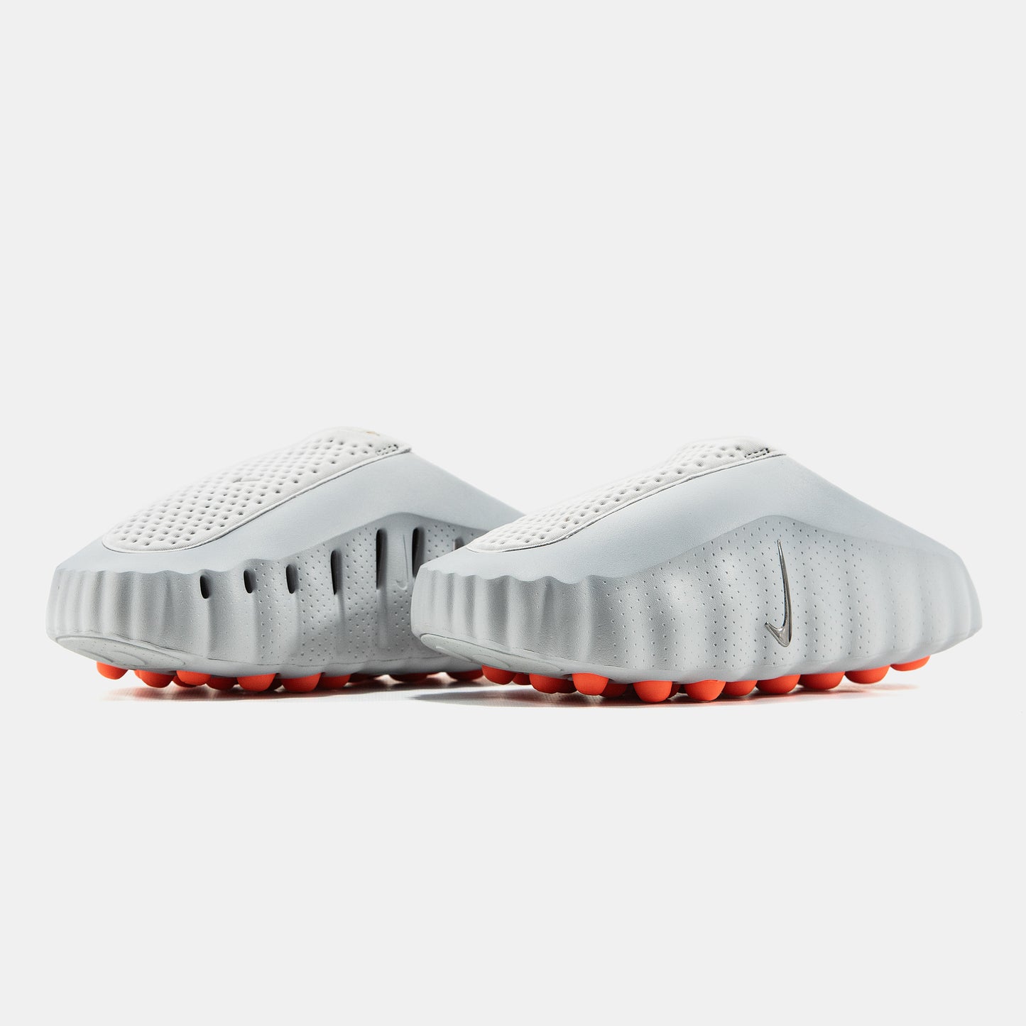 Nike Mind 001