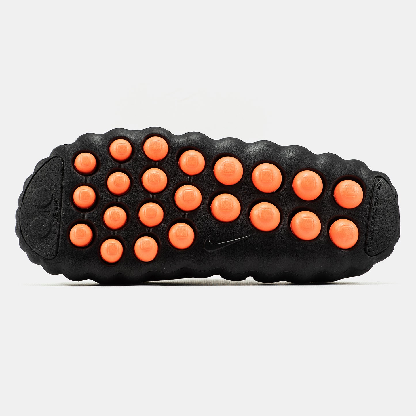 Nike Mind 001