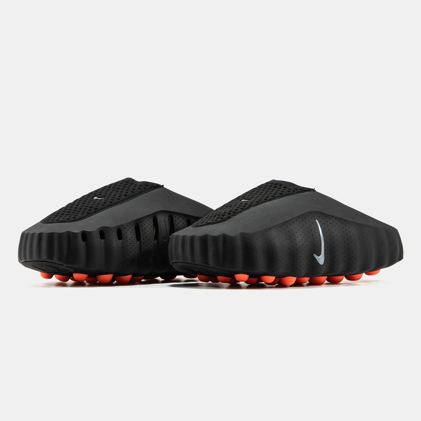 Nike Mind 001