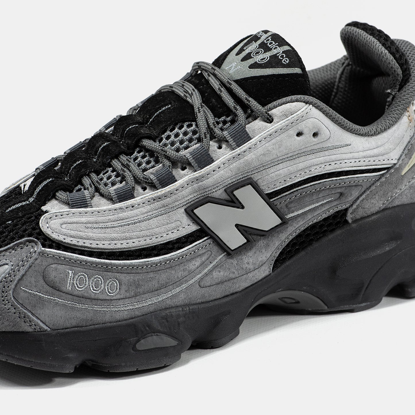 New Balance 1000