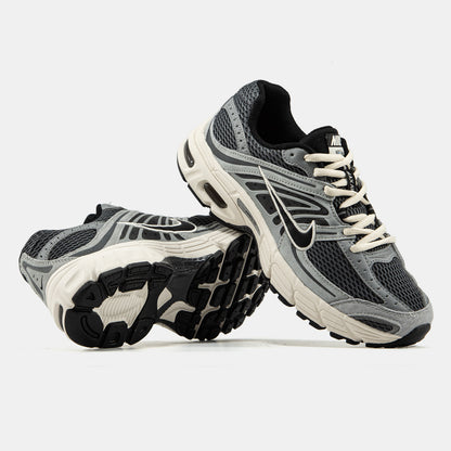 Nike Air Max Moto 2K