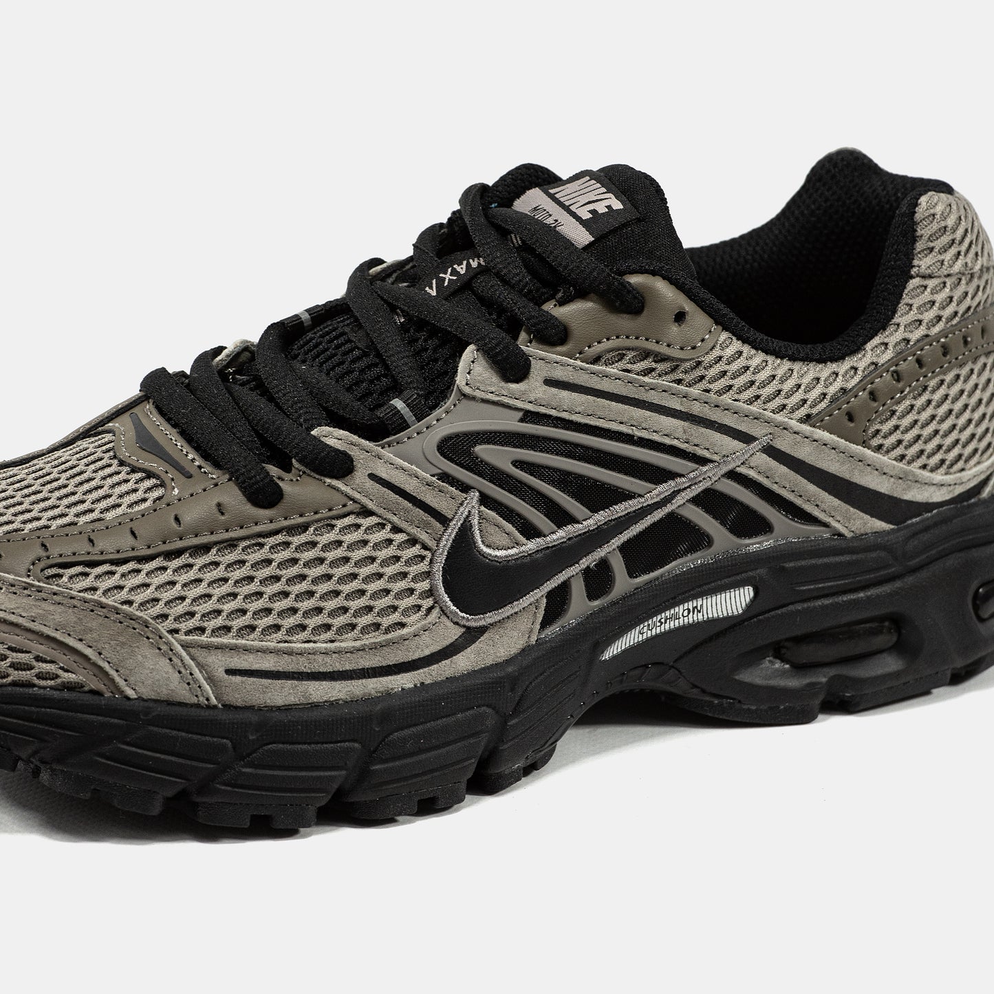 Nike Air Max Moto 2K