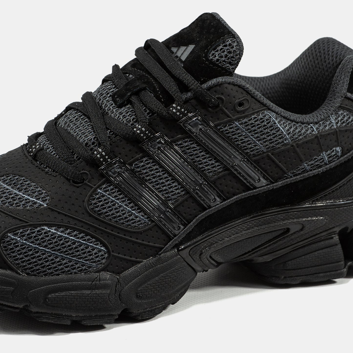 Adidas Ozweego Pro