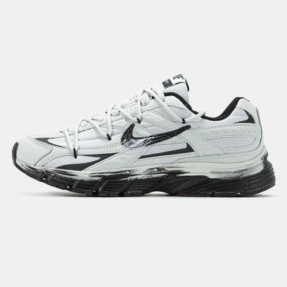 Nike Initiator