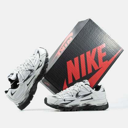 Nike Initiator