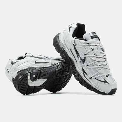 Nike Initiator