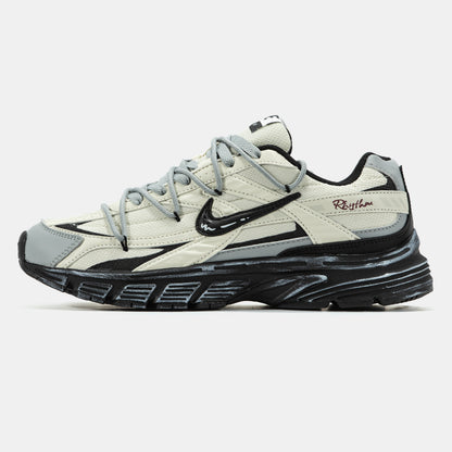 Nike Initiator