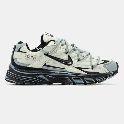 Nike Initiator