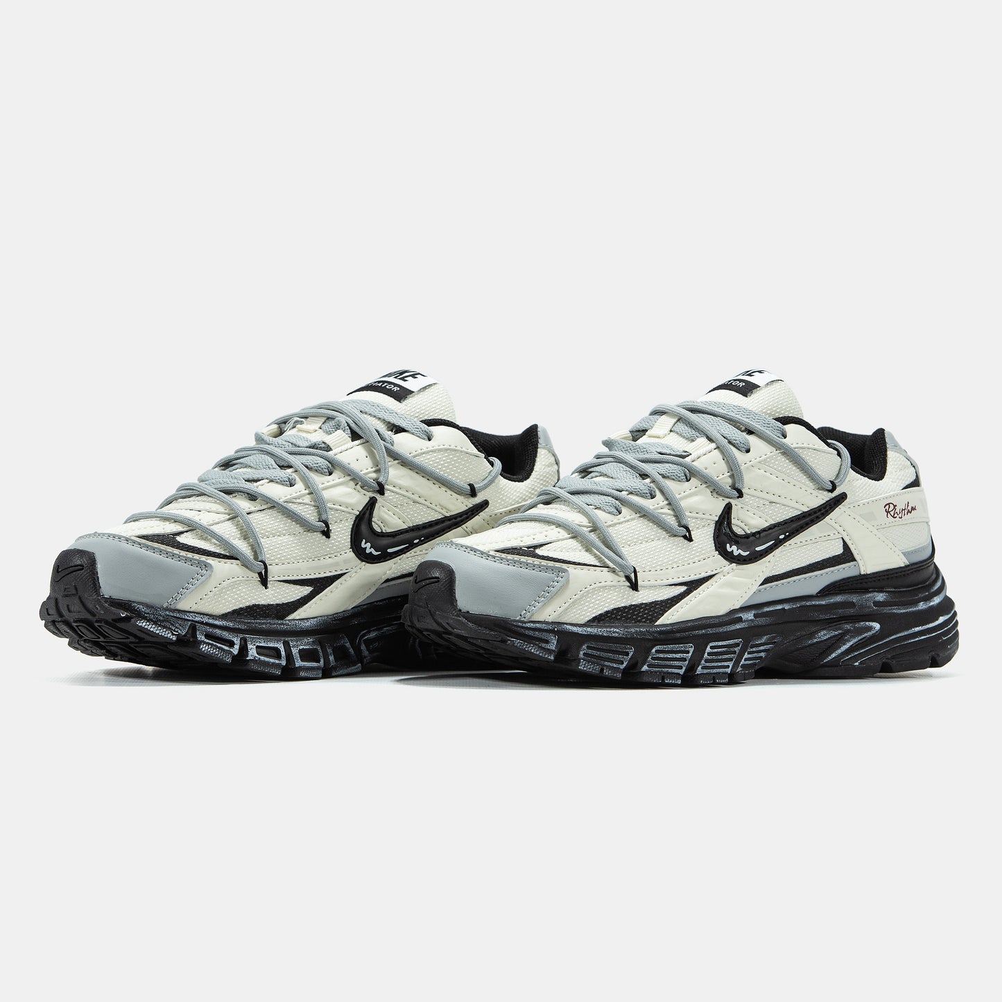 Nike Initiator