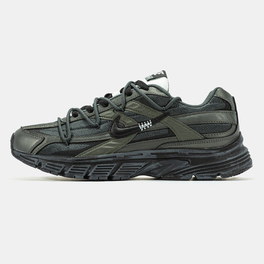 Nike Initiator