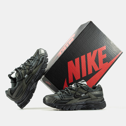 Nike Initiator