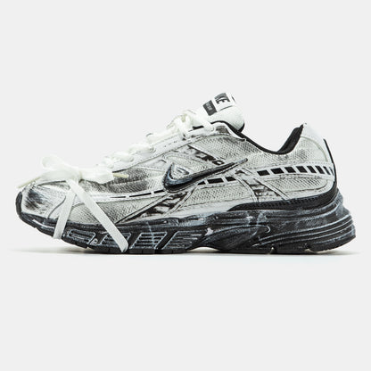 Nike Initiator
