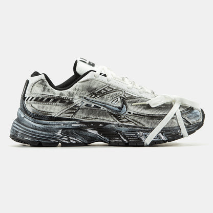 Nike Initiator