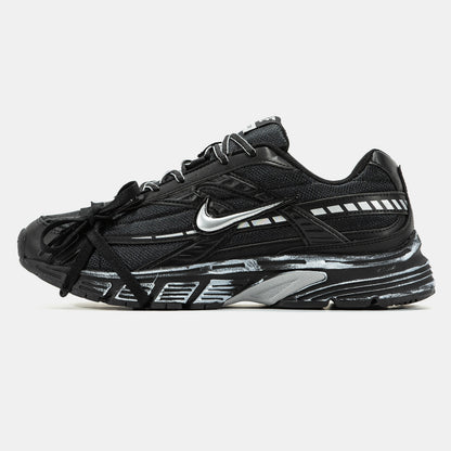 Nike Initiator
