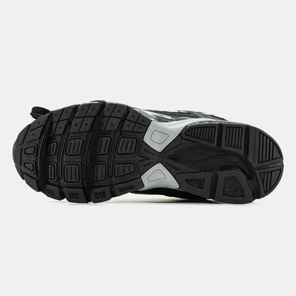 Nike Initiator