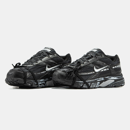 Nike Initiator