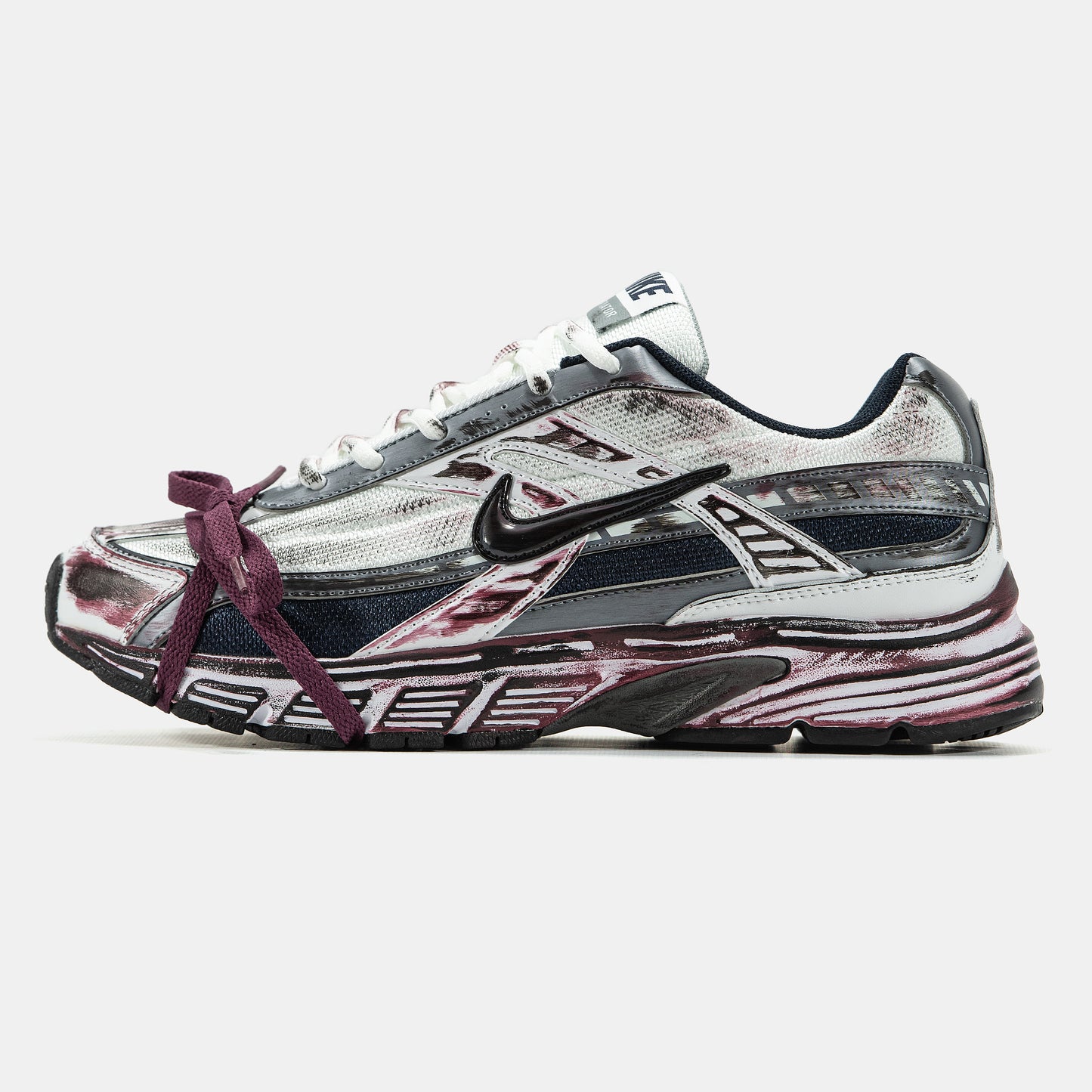 Nike Initiator