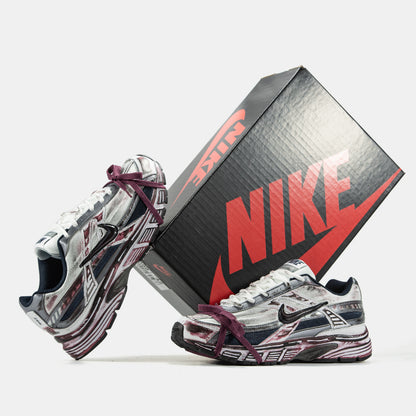 Nike Initiator