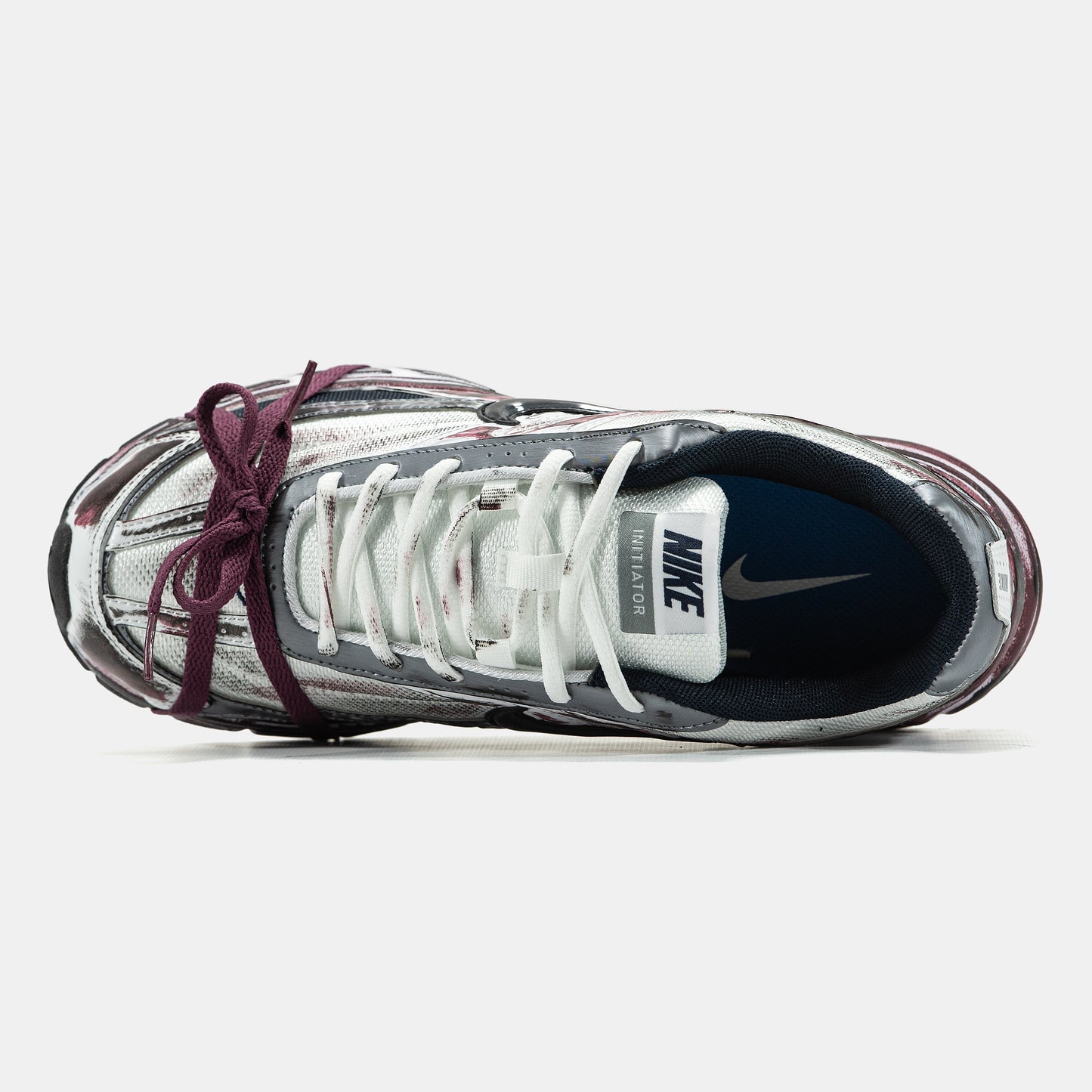 Nike Initiator