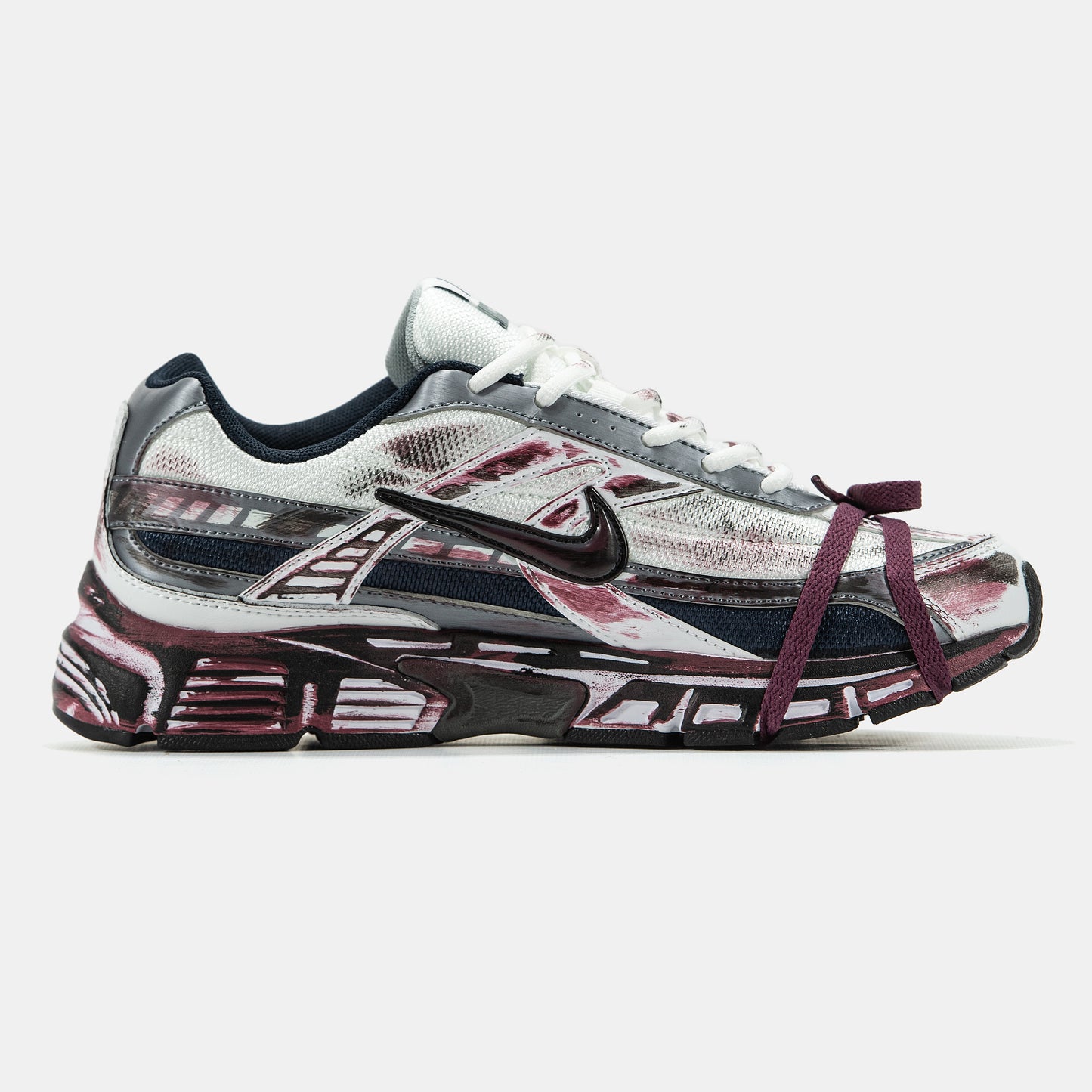 Nike Initiator