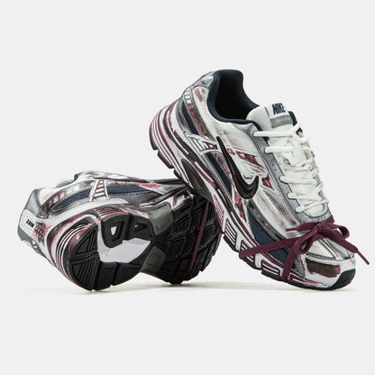 Nike Initiator