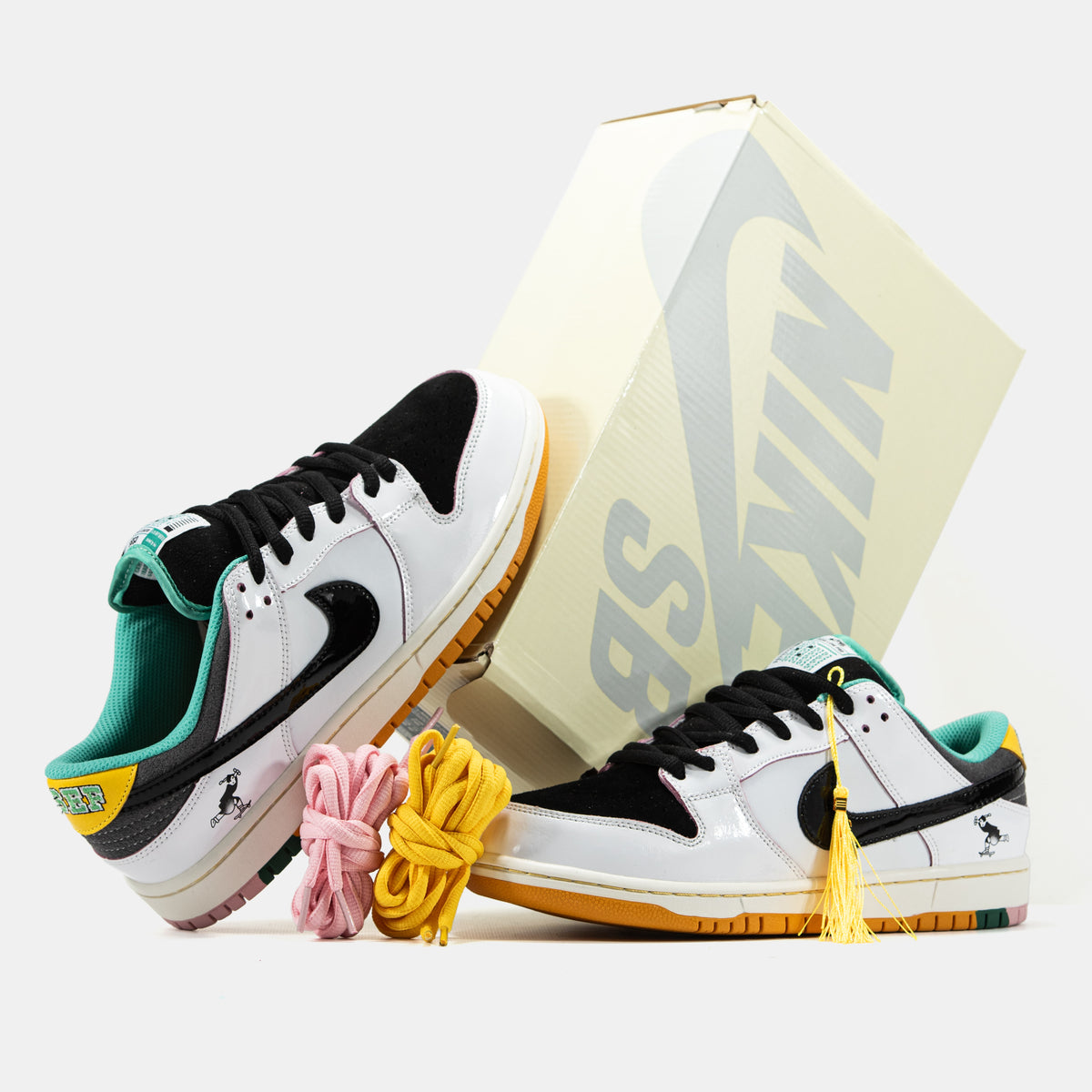 Nike SB Dunk Low x CSEF