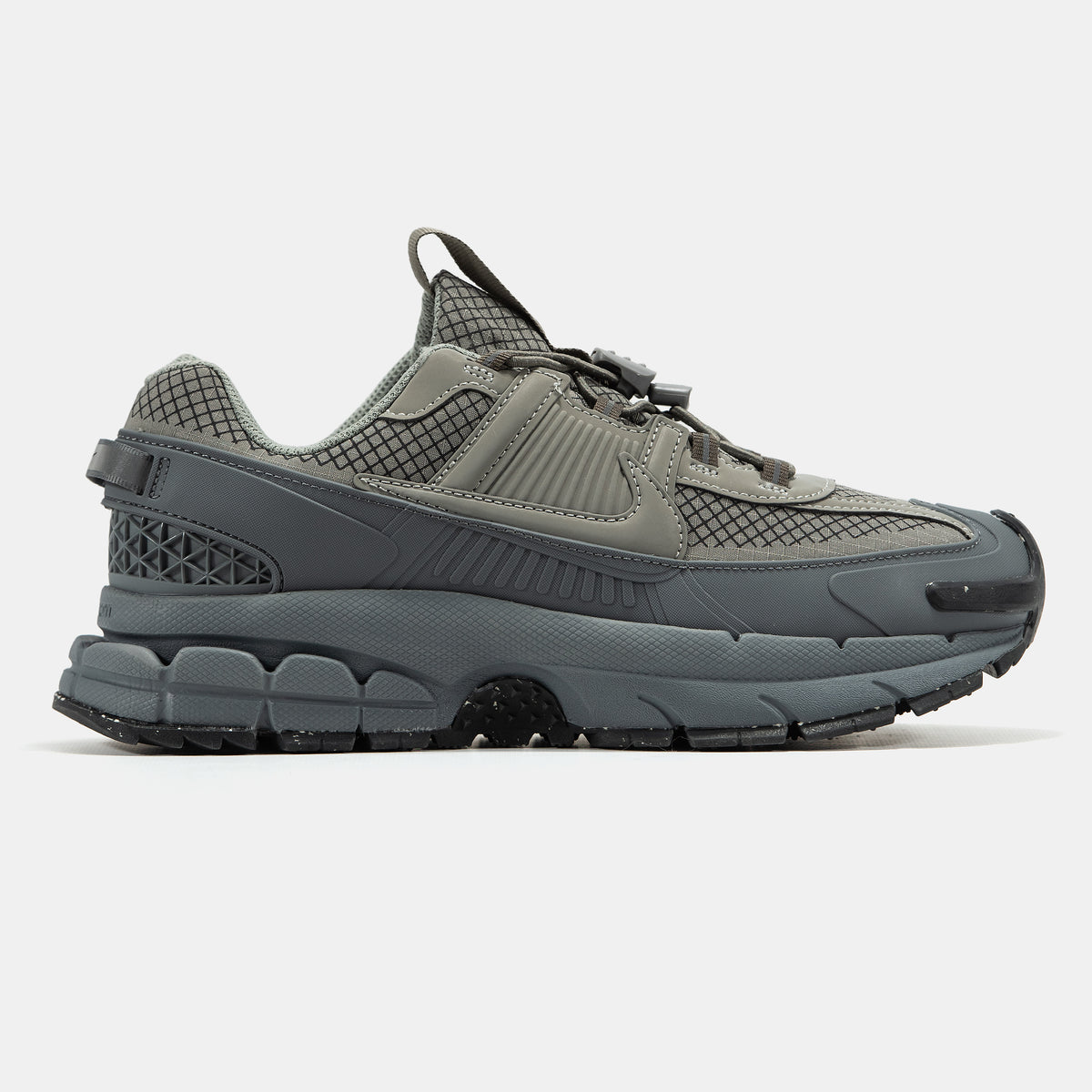 Nike Air Zoom Vomero Roam
