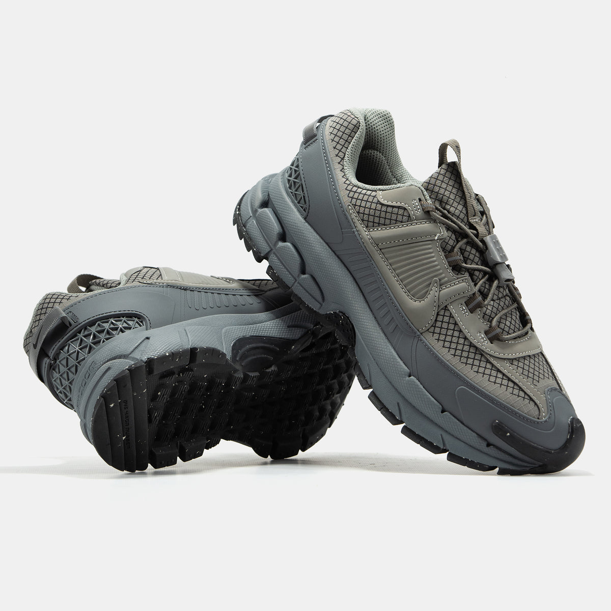 Nike Air Zoom Vomero Roam