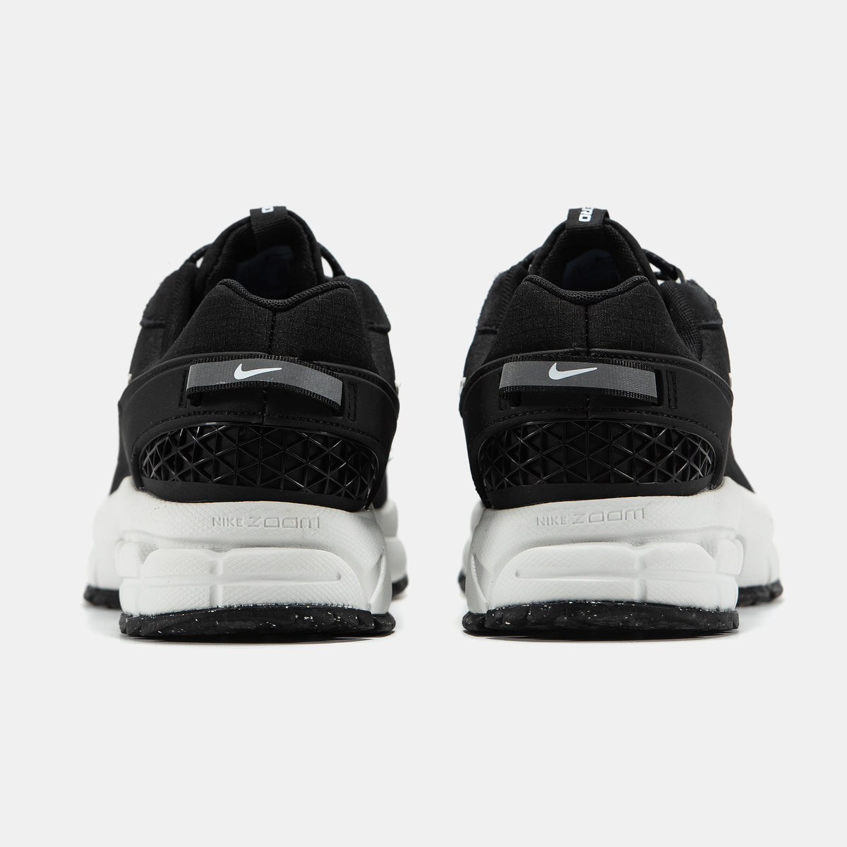 Nike Air Zoom Vomero Roam