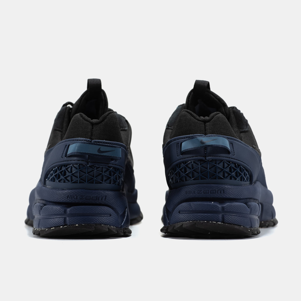 Nike Air Zoom Vomero Roam